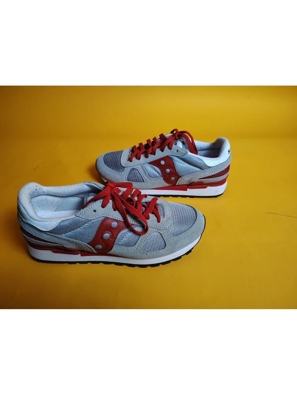 Size 7.5 - Saucony Shadow Original Grey Red Mens